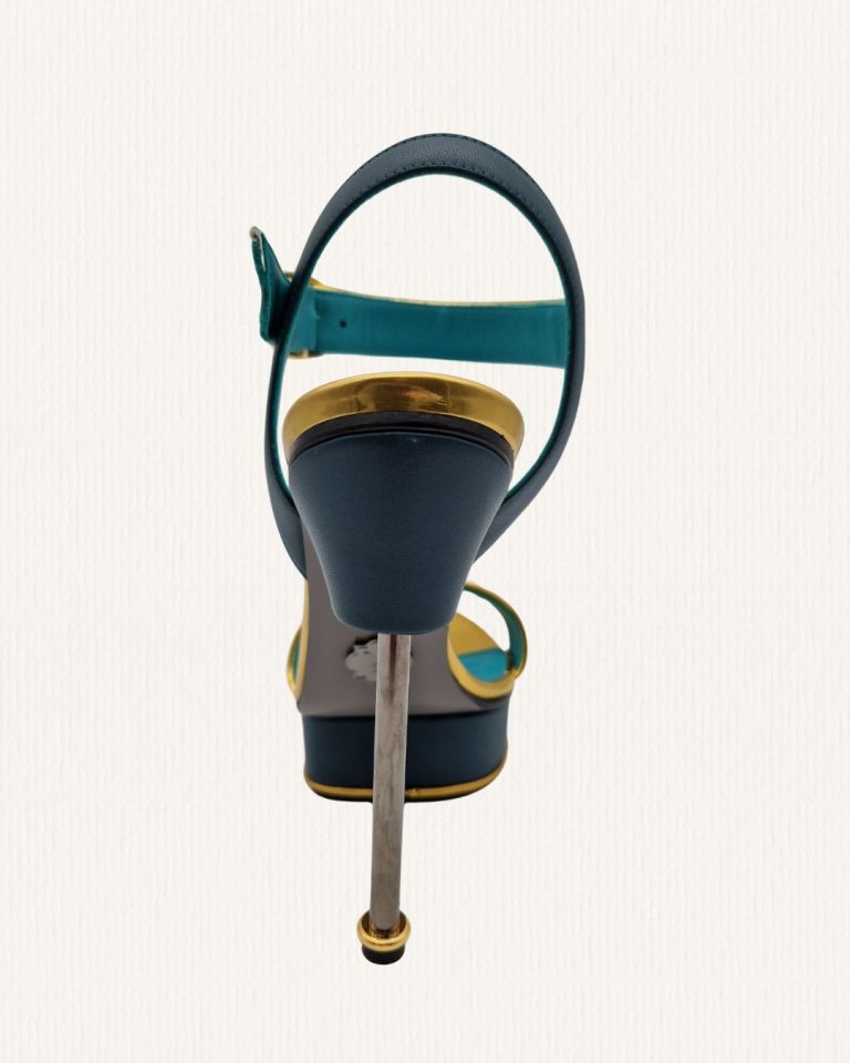 Reveal - Iconic Collection (21)